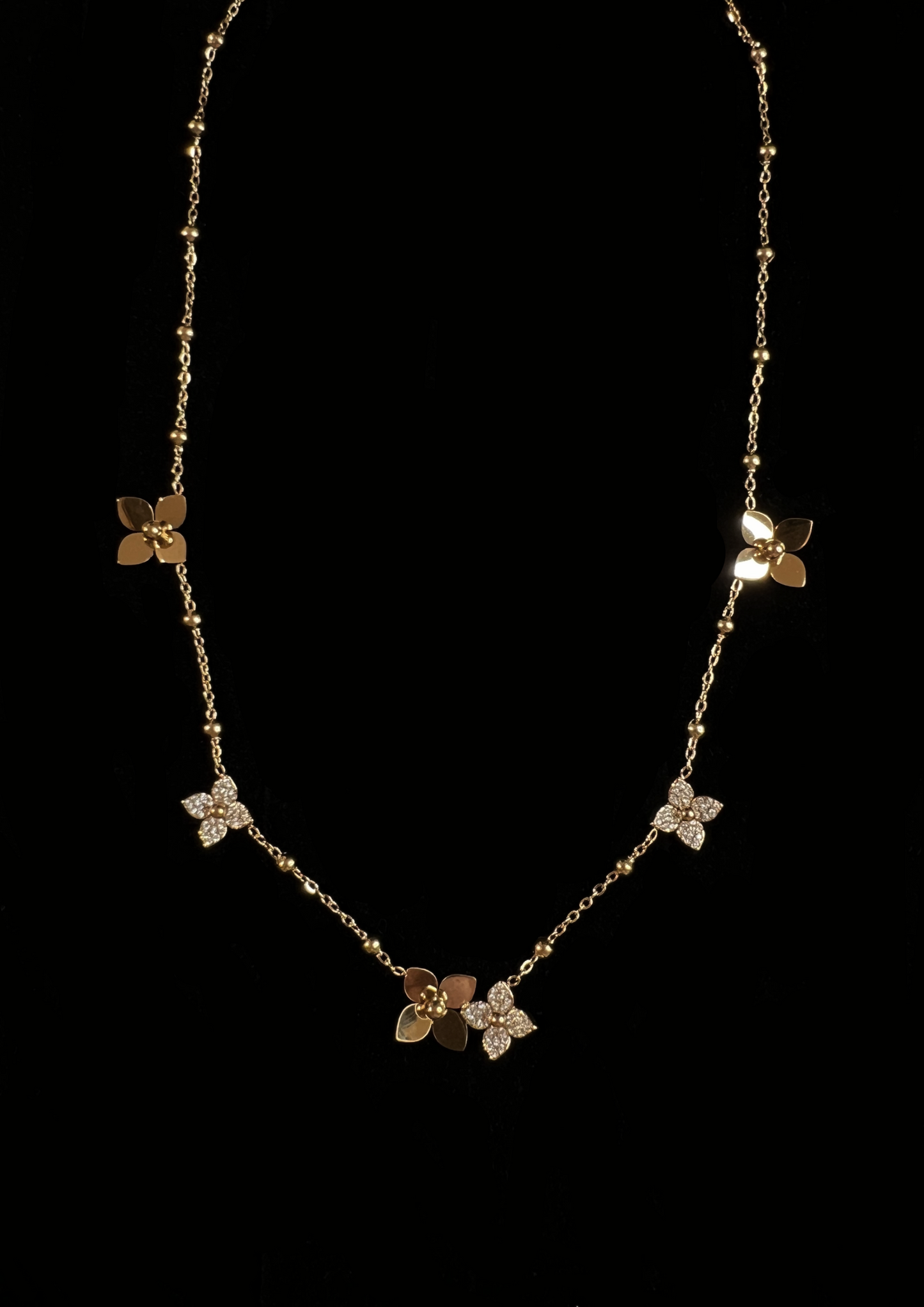 Collana SOFFIO DI PETALI